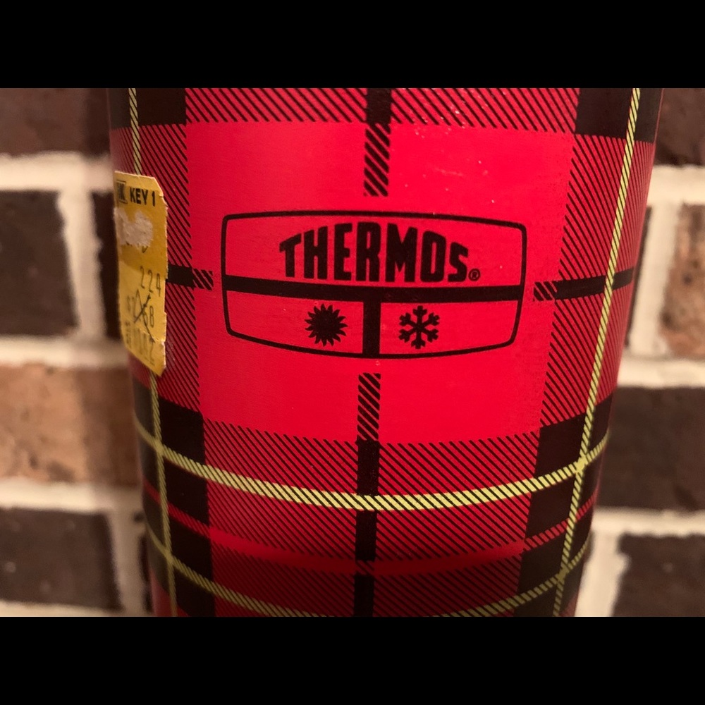 Termos -Vintage. New. No box. Original price tag.